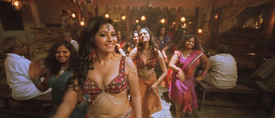 anjali smiling hot cleavage