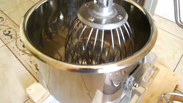  mixer  roti murah Review Mixer  Planetary 3Kg Reyoven