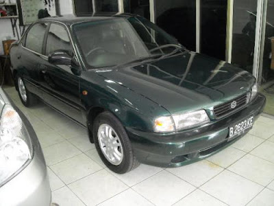 mobil suzuki baleno