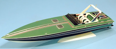 MIAMI VICE POWER BOAT FROM REVELL ~ Megamag 2