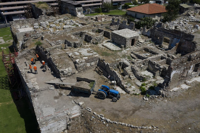 Νέες ανακαλύψεις στην αρχαία Σμύρνη