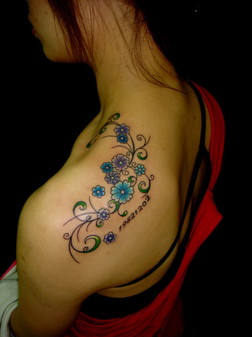 artis tattoos: cute flower .