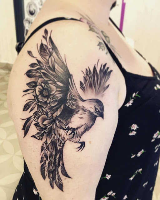 Tatuagens de aves para as mulheres 