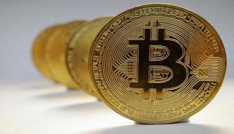 Cryptocurrency prices today.. Bitcoin above 48 thousand dollars The cryptocurrency Bitcoin continued to rise today, Monday, March 29, 2022, with continued support from the consequences of the Russian war on Ukraine, to reach its highest level since January 2.    The price of Bitcoin (BTC), the world's largest cryptocurrency, jumped 6.91% to $48,041 thousand, bringing the market value of the world's most popular cryptocurrency to $907.45 billion.    Bitcoin is still far from its highest peak recorded on November 10, 2021, when it recorded $68,992.    And it supported talk that the Kremlin might accept Bitcoin in exchange for Russian gas in light of the Western sanctions imposed on the Russian bear, which paralyzed its banking system, which prompted the rise in the value of the world’s most famous cryptocurrency, and then the rest of the currencies followed.    Russia is considering accepting bitcoin as a way to pay for its oil and gas exports, according to a senior deputy in the Russian parliament (Duma).    With the continuation of the war on Ukraine and the suffering of the Russian economy as a result of the sanctions imposed on it and the devaluation of its currency to new low levels, Moscow is seeking to circumvent those economic sanctions imposed by Western countries after their war against Ukraine as a kind of deterrence for the Russian bear.    Russian President Vladimir Putin said earlier this week that he wanted "unfriendly" countries to buy Russian gas in rubles.    The sanctions imposed by the United Kingdom, the United States and the European Union on Russia in the wake of its invasion of Ukraine have put pressure on the Russian ruble and raised the cost of living in the country.    During his appearance last Tuesday on Bloomberg TV, the CEO of Galaxy Digital, Mike Novogratz, predicted that Bitcoin (the world's largest cryptocurrency), will reach the level of $ 500,000 within 5 years.