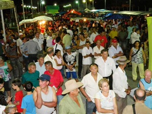 Feira foi inaugurada no dia 26/03 no Setor Santa Efigência em Caldas Novas