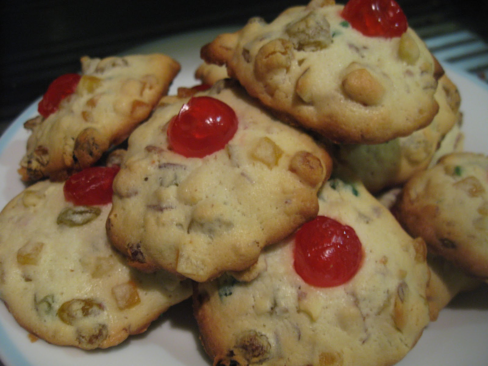 Irish Whiskey Christmas Cookies | Sugar Baking Blog