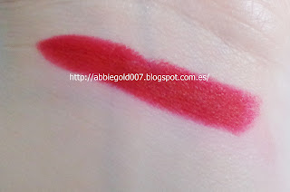 russian-red-swatch