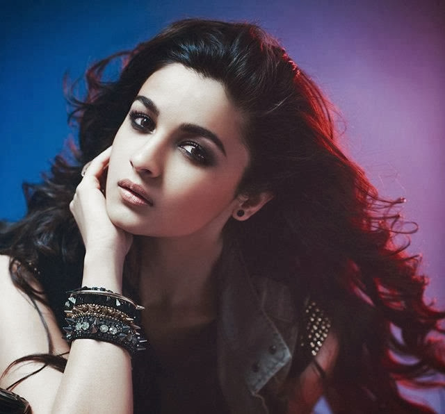 Alia Bhatt HD Wallpapers Free Download