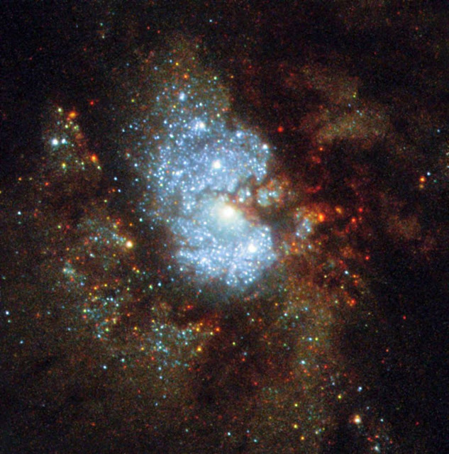 galaksi-tersembunyi-hubble-ic-342-astronomi