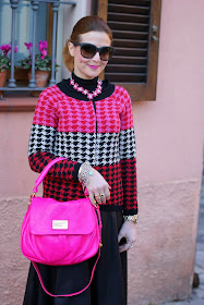 Marc by Marc Jacobs lil ukita pink bag, pied de poule cardigan, sodini necklace, fashion and cookies, fashion blogger