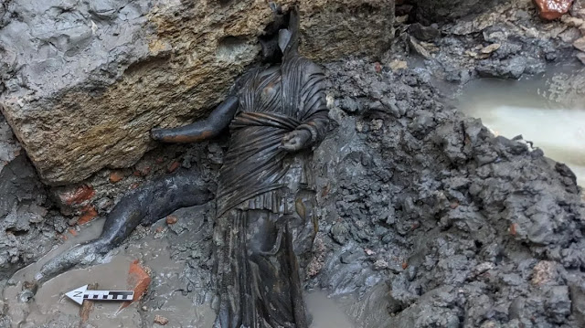 Ιταλία: Υπάλληλος καθαριότητας συνέβαλε στην ανακάλυψη σπουδαίου αρχαιολογικού θησαυρού