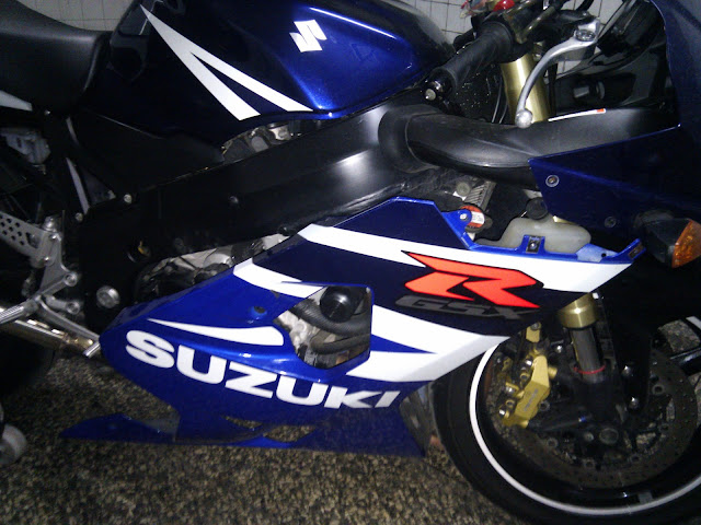 cambio-aceite-filtro-suzuki-gsxr-k4-tornillos