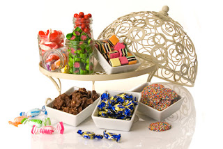 http://www.rainbowdesigns.com.au/products/sweet-selection-hamper