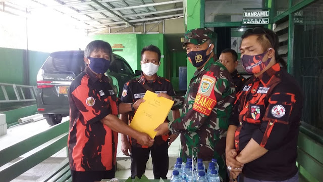 Sambut HUT TNI Ke-75, Pemuda Pancasila PAC Lembursitu Silahturahmi Ke Danramil Baros 0703 Kota Sukabumi