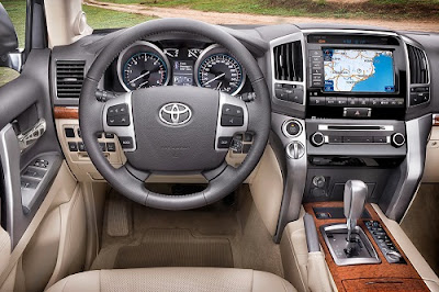 2013 Toyota Land Cruiser