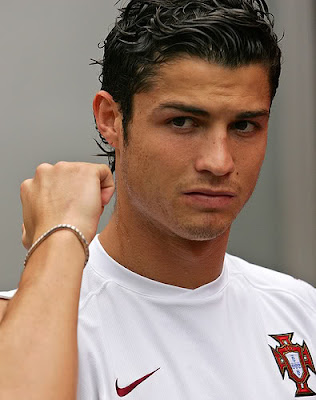 cristiano ronaldo hairstyle. Labels: Cristiano Ronaldo hair