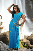 Anjali latest Glamorous photos in saree from svsc-thumbnail-2