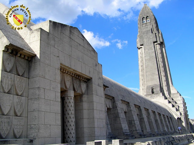 DOUAUMONT (55) - L'Ossuaire