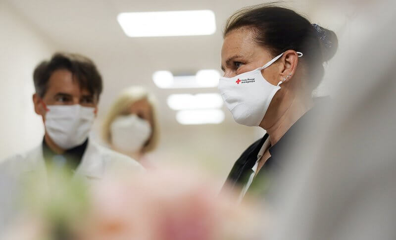 Princess Stephanie visited Princess Grace Hospital Center maternity ward in order to welcome new mothers and babies