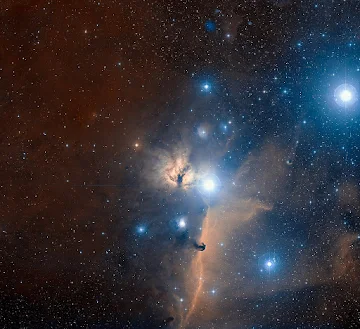 wide-field visible-light photograph of Orion's belt