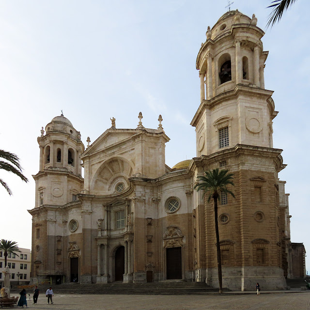 Catedral de la Santa Cruz, Plaza Catedral, Cádiz