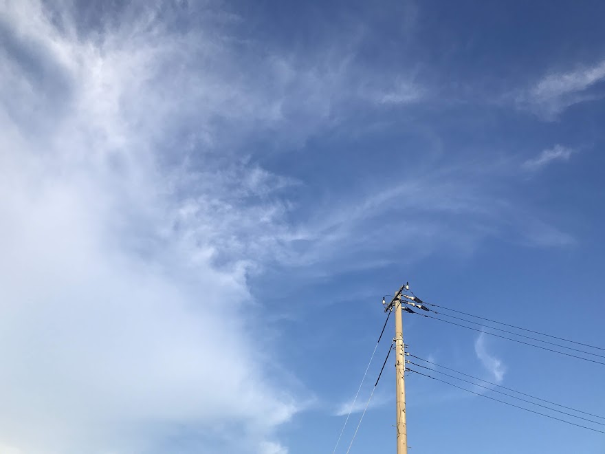 イメージ画像：青空