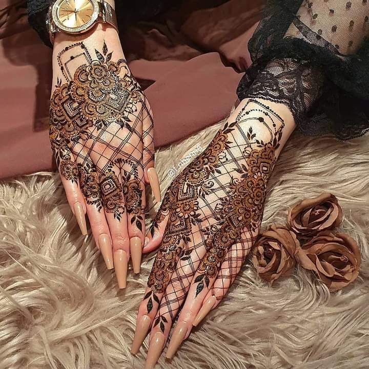 Gorgeous mehedi design Pictures for girls 2023