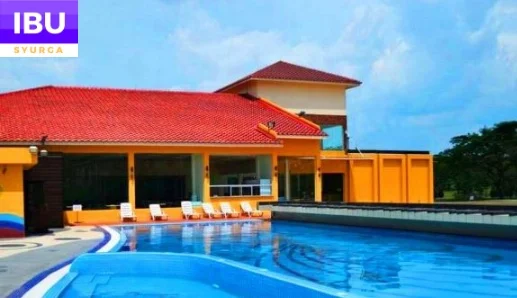 A Famosa Resort Hotel swimming pool