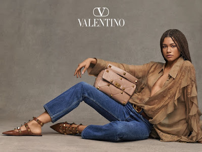 Campanha de Bolsas de senhora Valentino Collezione Milano 