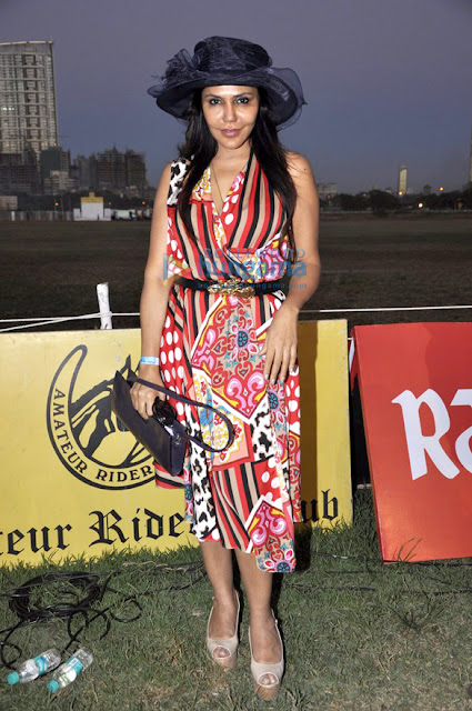 Sofia Hayat grace the Raymond Polo Match 2013