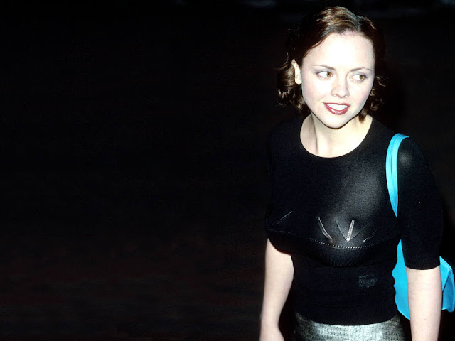 Hot Pictures of Christina Ricci