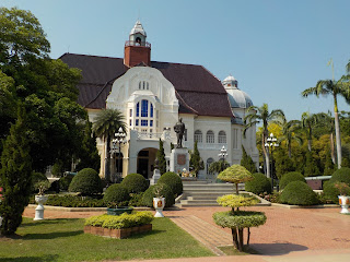 Phra Ram Ratchaniwet (Ban Pun Palace), Phetchaburi, Thailand