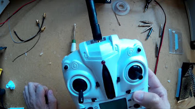 Cara Menambah Jangkauan Remote Drone Tarantula X6 - GudangDrone