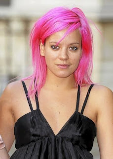 Image for  The Stars And Celebrities With Pink Hair  8