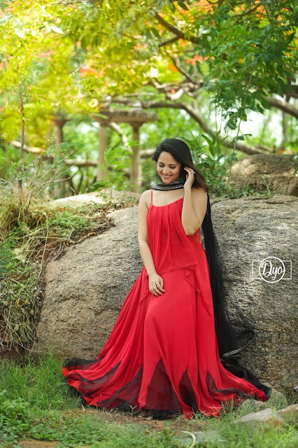 Anasuya Bharadwaj hot photoshoot pics