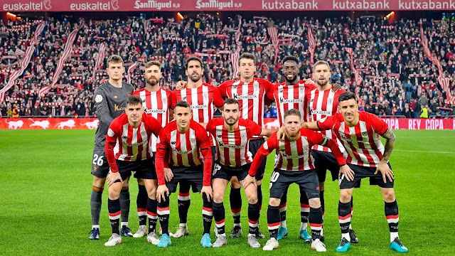 ATHLETIC CLUB. Temporada 2021-22. Agirrezabala, Yeray, Raúl García, Vesga, Iñaki Williams, Íñigo Martínez. Dani García, Berenguer, Lekue, Muniain, Yuri. ATHLETIC CLUB DE BILBAO 1 VALENCIA C. F. 1. Jueves 10/02/2022, 21:30 horas. Copa del Rey, semifinales, partido de ida. Bilbao, Vizcaya, estadio de San Mamés: 42.906 espectadores. GOLES: 1-0: 36’, Raúl García. 1-1: 65’, Hugo Duro.