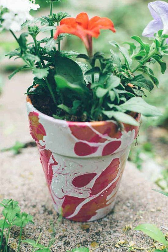 40+ Do It Yourself (DIY) Beautiful and Easy Vase Painting Ideas