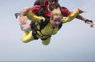 Skydiving, living, beautiful life