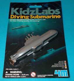 4 893156 032126; 4M; Baking Powder Toy; Baking Soda Toy; Bath Toy; Carded Toy; Diving Submarine; Great Gizmos; Interactive Toys; Playwell; JE609930; Kidzlab; Novelties; Novelty Submarine; Novelty Toy; Rack Toys; Small Scale World; smallscaleworld.blogspot.com; Submarine; Toysmith; Water Toy; Waterstone's;