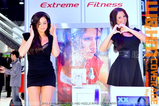 Cool Cool Ashley Harris and Amber Webb for JVC Gumy!