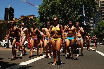 bikini parade world record