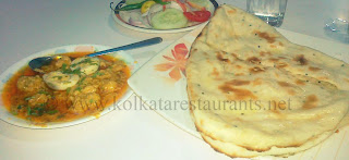 Chicken Handi Kebab and Butter Naan mughlai food in kolkata