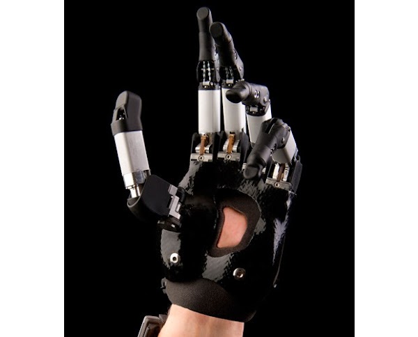 Touch Bionics Perkenalkan Teknologi Jari Bionik 