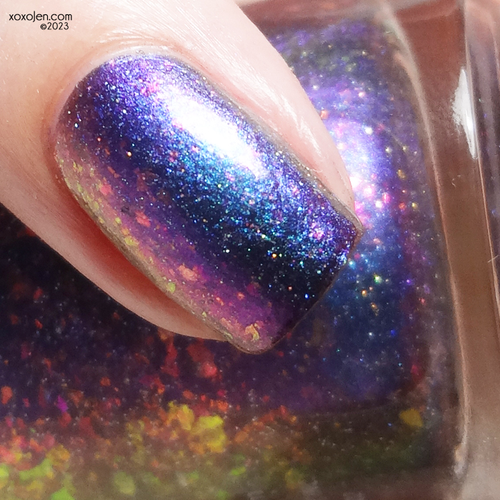 xoxoJen's swatch of KBShimmer Follow Your Art