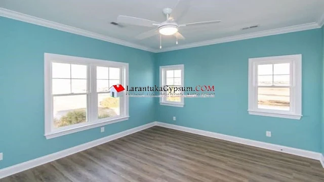 deep sky blue interior house paint color