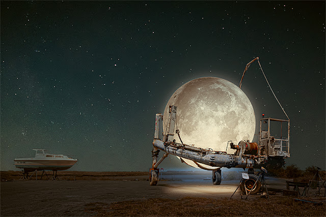 Moon, boat, photomanipulation, Cédric Gilbert, photographie, seaport