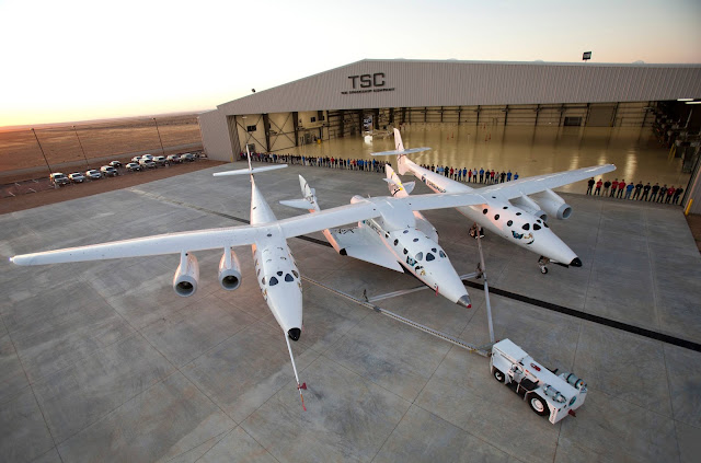 WhiteKnightTwo and SpaceShipTwo Attached