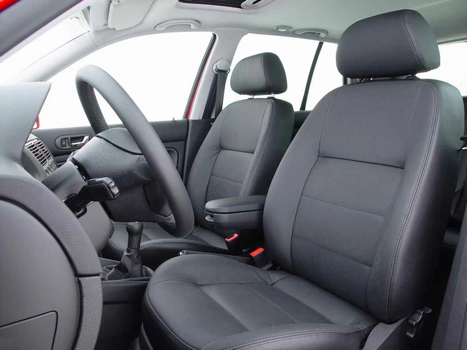 VW Golf Sport 2005 1.8 Turbo - interior