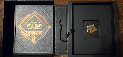 World of Warcraft 20th annivesary collector's edition: art book and pin