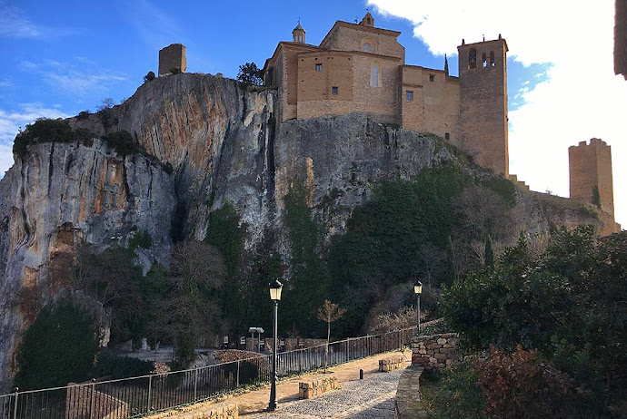 Vistas de la Colegiata de Alquézar